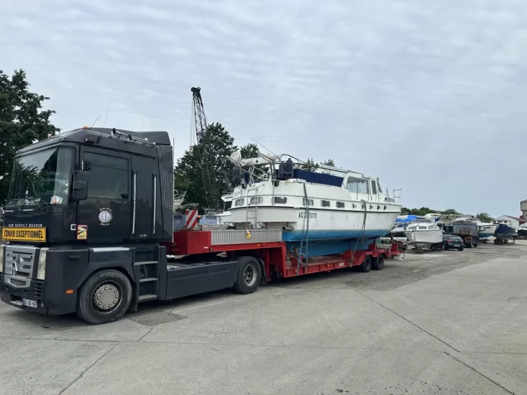 Transport routier de bateaux et voiliers dans toute la France avec Fluvial Boats, aux alentours de Toulouse, Fluvial Boats