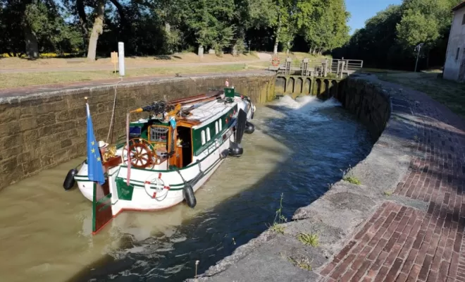 NEW ZORG "TJALK HOLLANDAIS BIP", aux alentours de Toulouse, Fluvial Boats