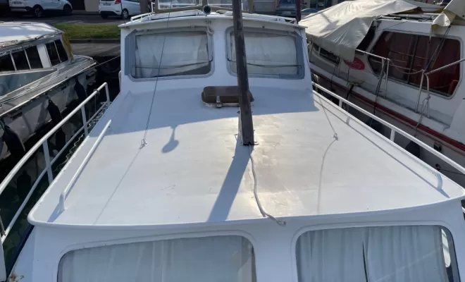 Vedette Hollandaise BEOUT , aux alentours de Toulouse, Fluvial Boats