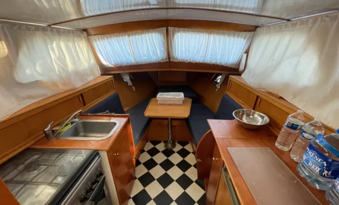Vedette Hollandaise BEOUT , aux alentours de Toulouse, Fluvial Boats