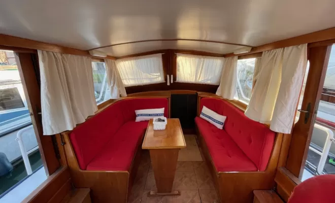 Vedette Hollandaise BEOUT , aux alentours de Toulouse, Fluvial Boats