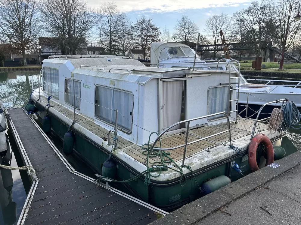 EAU CLAIRE 930 "RANGER", aux alentours de Toulouse, Fluvial Boats